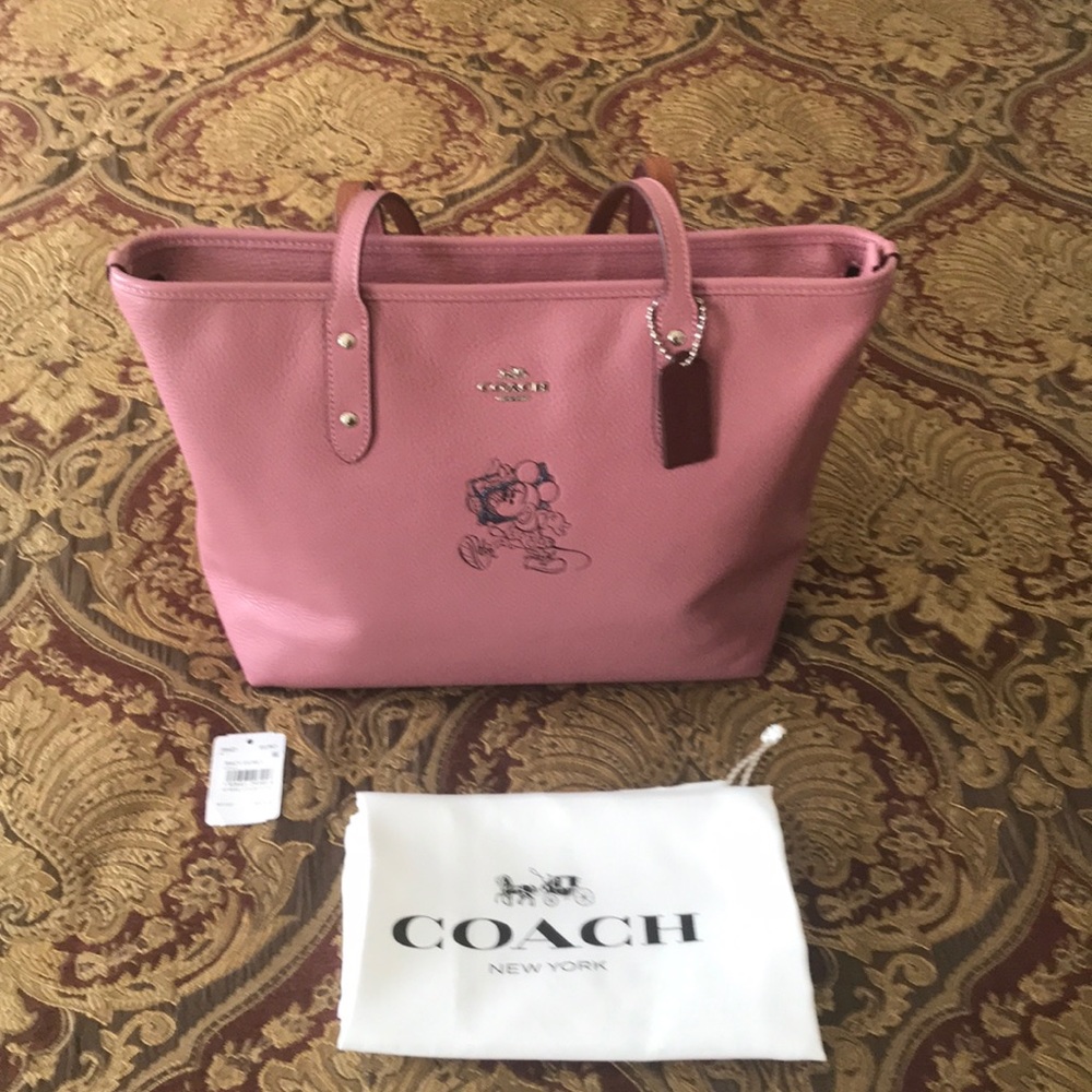 Coach Minnie Motif Tote in Pebble Leather #38621